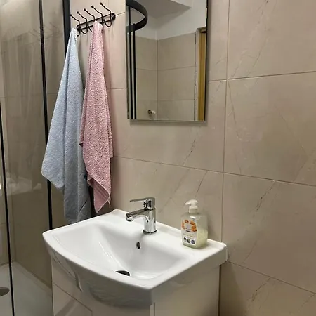 Rybakowka Nad Jeziorem Wicko Séjour à la ferme *