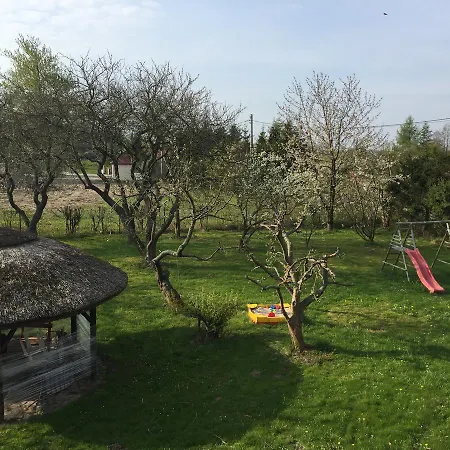 Rybakówka Nad Jeziorem Wicko Gospodarstwo agroturystyczne *