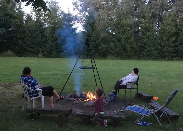 Rybakówka Nad Jeziorem Wicko *