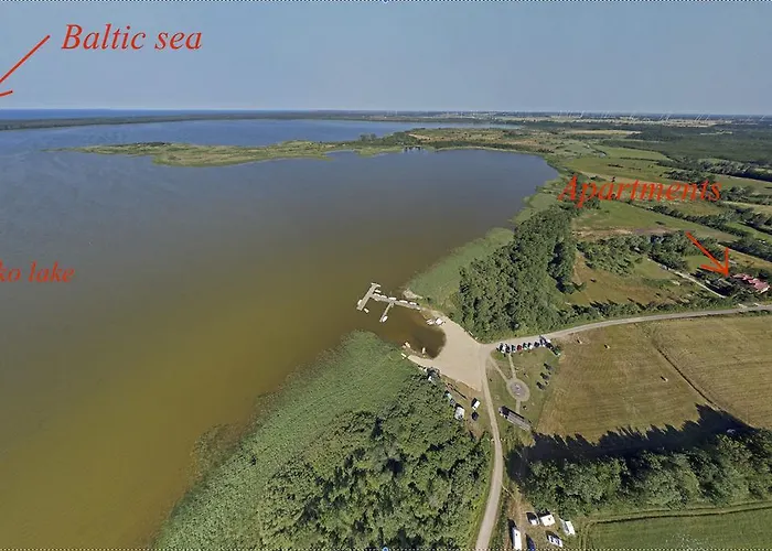 Rybakówka Nad Jeziorem Wicko * Jezierzany